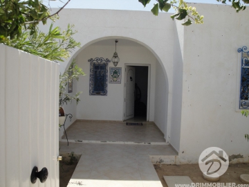 L 103 -                            Vente
                           Villa avec piscine Djerba